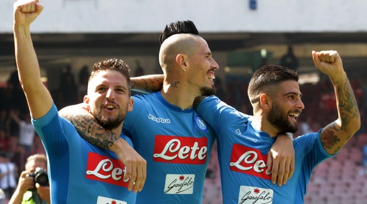 Napoli-Cagliari 3-0: si sblocca Hamsik, +3 sulla Juventus