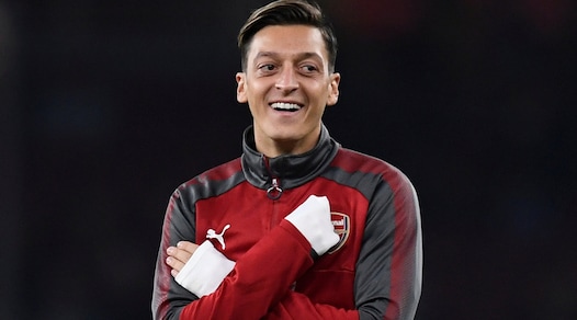 Keown: «Ozil ha già mollato l'Arsenal». L'Inter è alla finestra