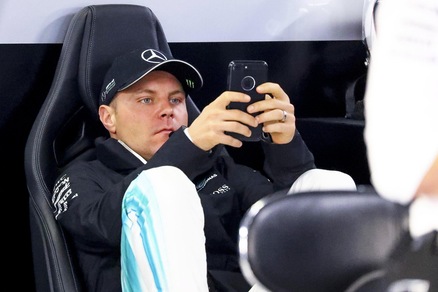 F1, Giappone: penalità di cinque posizioni per Bottas