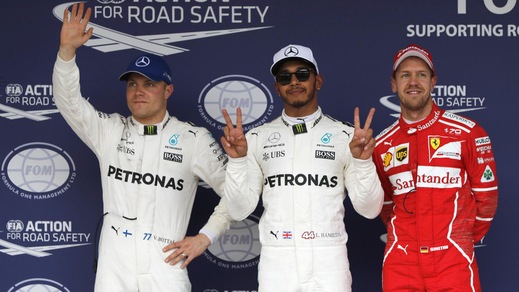 Formula 1, Hamilton conquista la pole. Vettel insegue