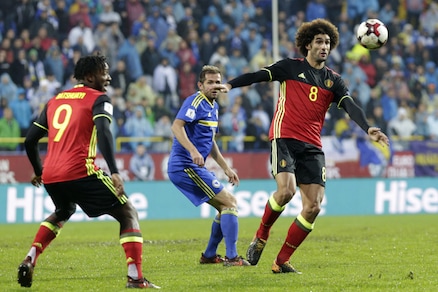 Manchester United, Fellaini ko al ginocchio