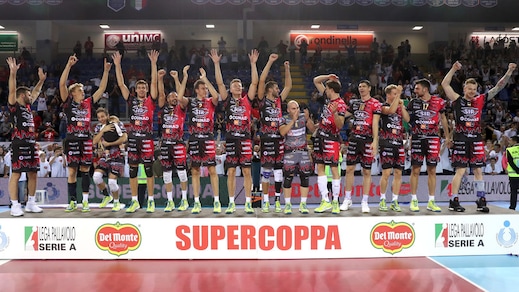Volley: Supercoppa, Perugia alza il primo trofeo della stagione