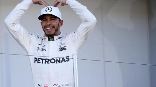 F1, beffa Vettel: Hamilton a quota titolo