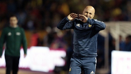 Sampaoli: «A Vidal piace bere, dovrebbe andare da uno specialista»