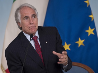 Roma-Napoli, Malagò: «Amarezza per l'assenza dei tifosi ospiti»