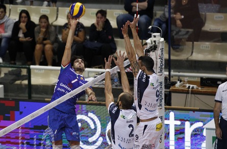 Volley: A2 Maschile, Girone Bianco: Siena, Roma e Catania in vetta