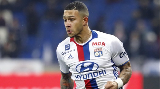 A Lione sono già pazzi di Depay: nel museo la maglia del primo gol