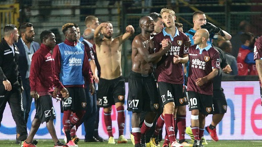 Festa Salernitana, Minala decide il derby con l'Avellino al 96'