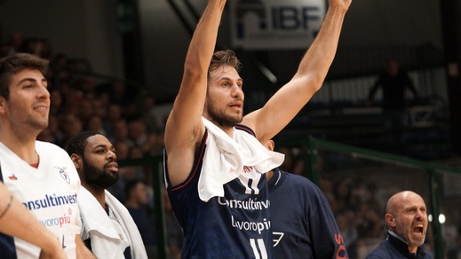 Serie A2, Fortitudo e Trieste volano. Crisi per Virtus Roma e Napoli