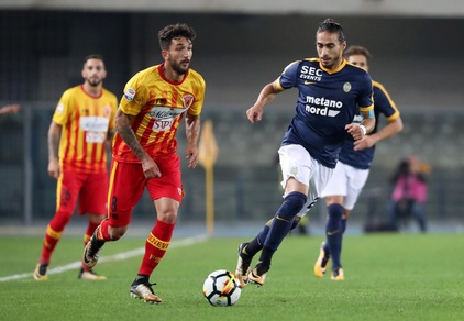 Serie A Verona, allenamento in gruppo per Caceres e Romulo