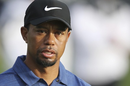 Golf, Tiger Woods torna ad allenarsi