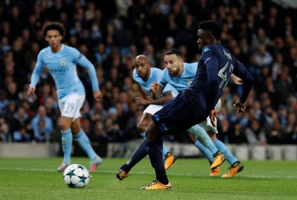 Napoli, Diawara: «Battiamo l'Inter per sognare»