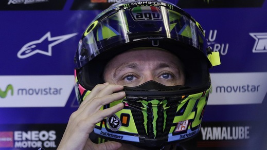 MotoGp Australia, Rossi: «Ho ancora dolore alla spalla»