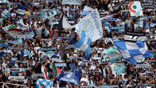 Lazio, la Curva Nord: «Ululati razzisti? Basta per il bene della squadra»