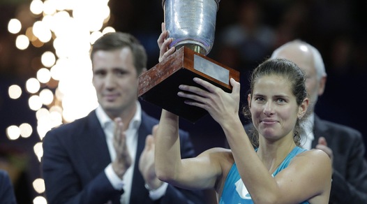 Julia Goerges e Daria Kasatkina: le due bellezze che hanno incantato Mosca nel torneo indoor