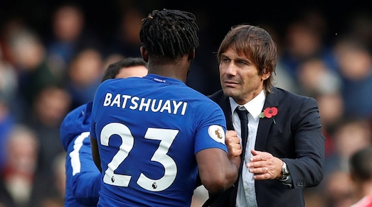 Premier League, City in fuga: United ko. Il Chelsea vince in rimonta