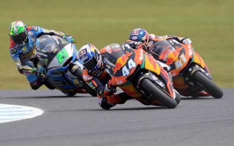Moto2 Australia: vince Oliveira, Morbidelli allunga