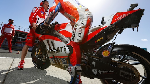 MotoGp Australia, Dovizioso: «Errore mio, ma la Ducati non gira»