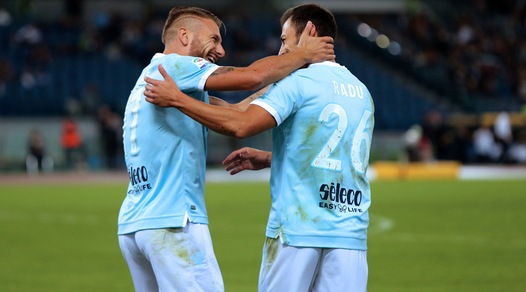 Lazio-Cagliari 3-0, doppietta di Immobile e Inzaghi riaggancia la Juventus