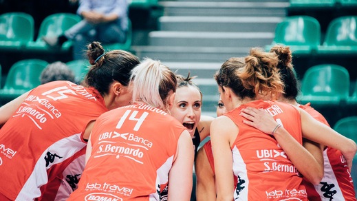 Volley: A2 Femminile, dopo la 4a in testa restano Battistelli e Soverato