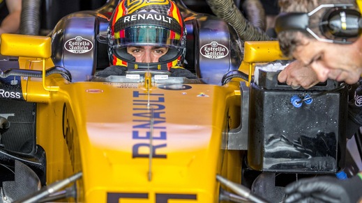 F1, Sainz: «Con la Renault un grande debutto»
