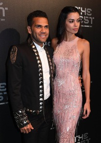 Perez: «Dani Alves? Avrebbe dovuto giocare nel Real Madrid»