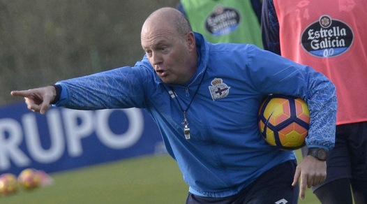 Deportivo La Coruna, esonerato il tecnico Mel