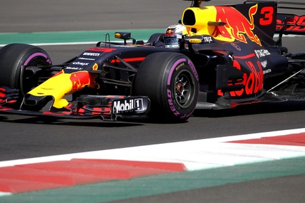 F1 Messico, Ricciardo: «Non so cos’è successo»