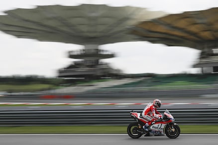 MotoGp Malesia, warm up a Dovizioso. Rossi 3°
