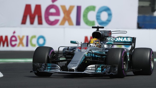 F1, Hamilton: «L’addio di Rosberg ha aiutato la squadra»