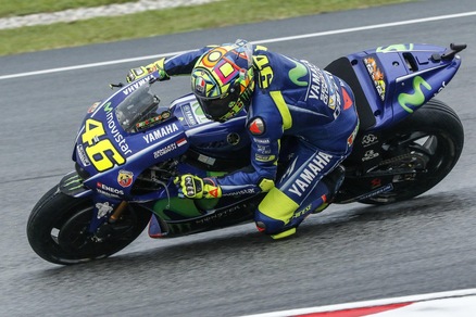 MotoGp Malesia, Rossi: «Penalizzati dalla pista bagnata»