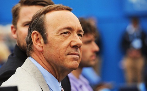 Kevin Spacey si scusa con l'attore Anthony Rapp e fa coming out: «Sono gay»