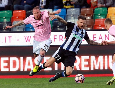 Serie B Palermo, intervento riuscito per Morganella
