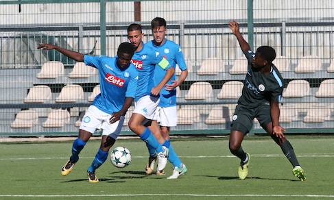 Youth League, Napoli-Manchester City 3-5: la qualificazione si complica
