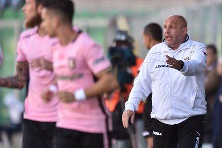 Serie B Palermo, Tedino: «Bene il primato, ma possiamo migliorare»