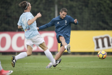 Juventus, Pjaca gol in amichevole. In campo anche Höwedes