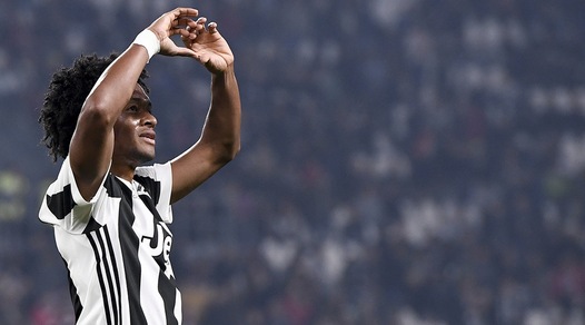 Juventus, Cuadrado: «Pronto a fare il terzino. Dybala? Nessun caso»