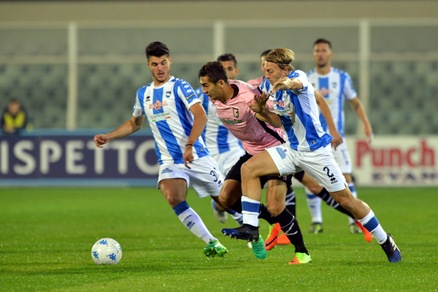 Serie B, Pescara-Palermo 2-2: gol e spettacolo all'Adriatico