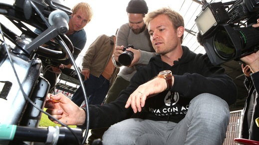 F1, Rosberg: «Voglio riallacciare il rapporto con Hamilton»