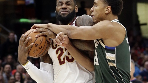 Lebron spegne Antetokounmpo, Thunder in piena crisi