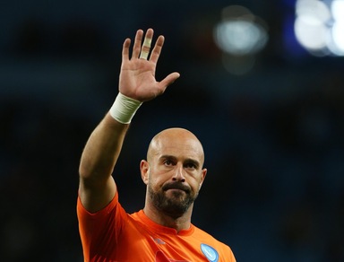 Napoli, il padre di Reina: «Infortunio sarà valutato dalla Spagna»