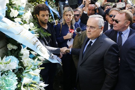 Nessuna sanzione per la "sceneggiata" di Lotito