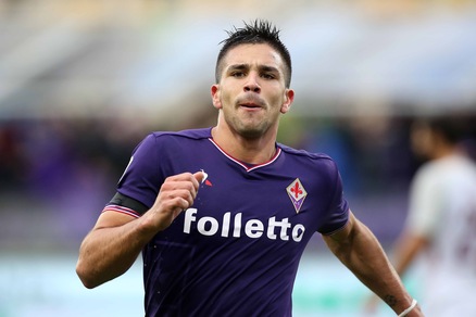 Calciomercato, la Fiorentina fa muro: Villarreal su Simeone