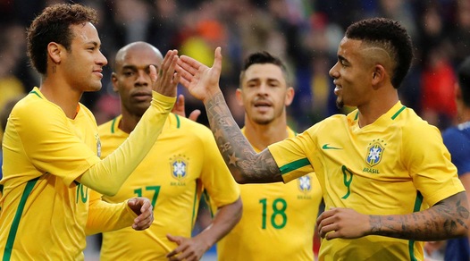 Tris Brasile al Giappone: Neymar, rigore VAR