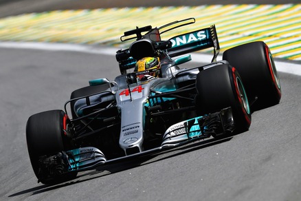 F1 Gp Brasile: doppietta Hamilton nelle libere, Vettel quarto