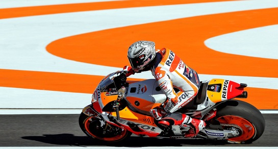 MotoGp, Valencia: a Marquez terze libere, Dovizioso ottavo e Rossi decimo