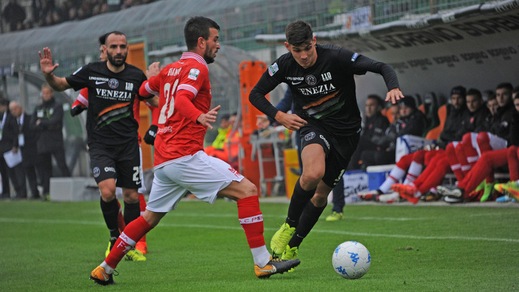 Serie B Venezia-Perugia 1-0: Garofalo vale l'aggancio al Frosinone