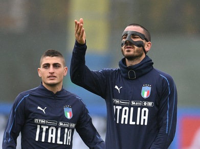 Italia, Bonucci prova la maschera in vista della Svezia