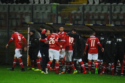 Serie B Perugia, squadra in ritiro dopo il ko di Venezia