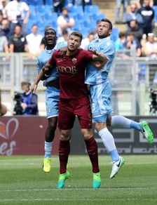 Lazio, per il derby la difesa è schierata